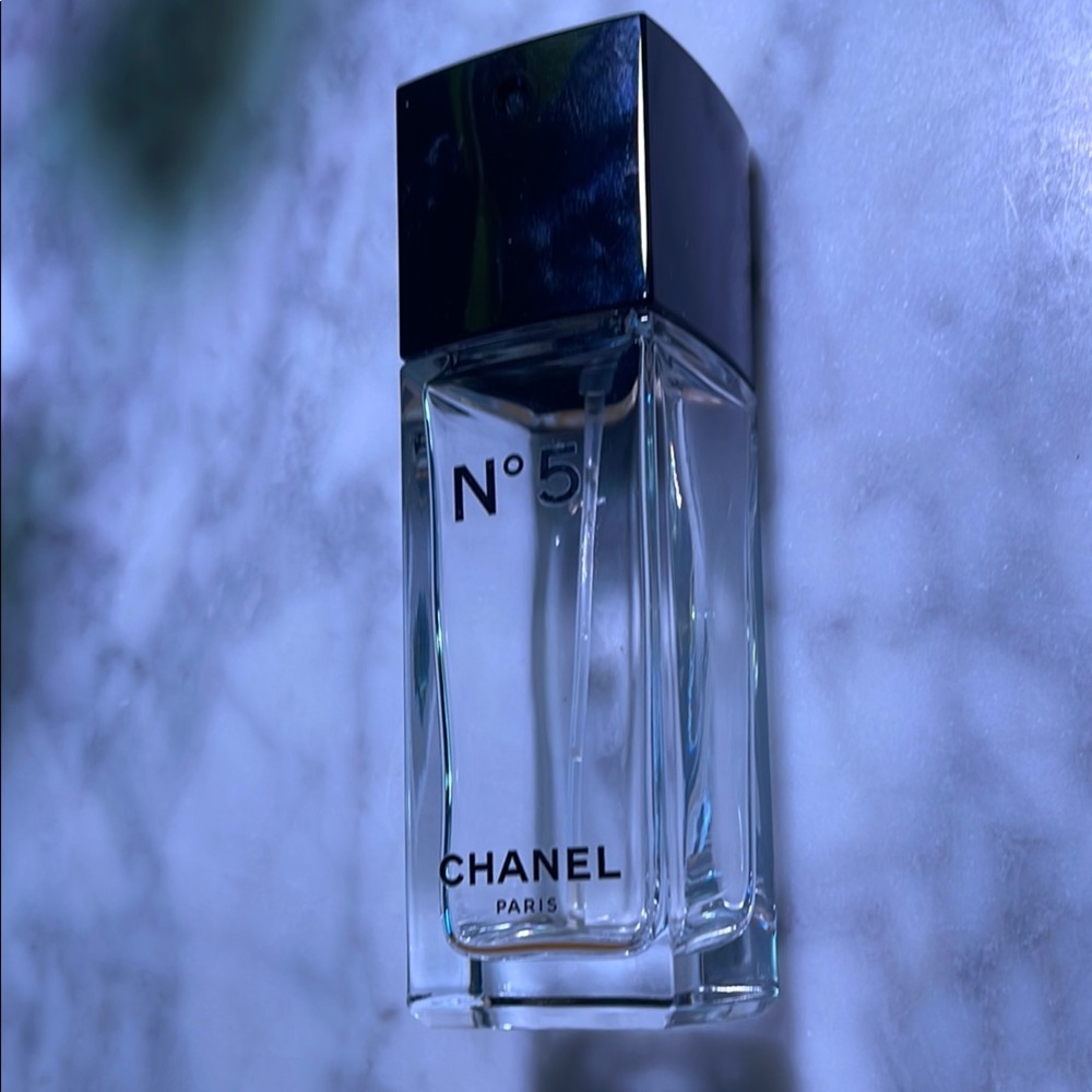 EMPTY CHANEL N°5 Eau de Toilette Perfume Bottle for collectors. Made in France. - Picture 5 of 11